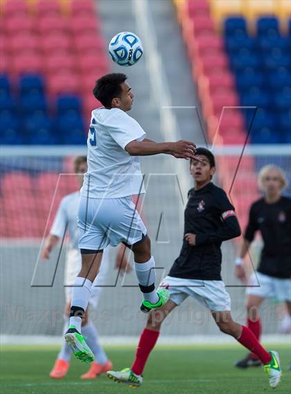 Thumbnail 2 in Orem vs. Bountiful (UHSAA 4A Final) photogallery.