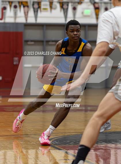 Thumbnail 2 in North vs. Bakersfield Christian (Russ Peterich Viking Tippoff Classic) photogallery.