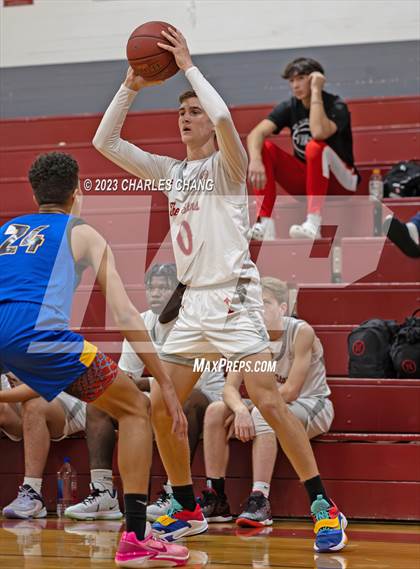 Thumbnail 3 in North vs. Bakersfield Christian (Russ Peterich Viking Tippoff Classic) photogallery.