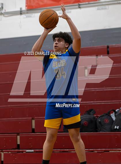 Thumbnail 2 in North vs. Bakersfield Christian (Russ Peterich Viking Tippoff Classic) photogallery.