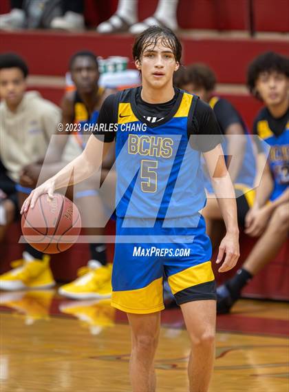 Thumbnail 1 in North vs. Bakersfield Christian (Russ Peterich Viking Tippoff Classic) photogallery.