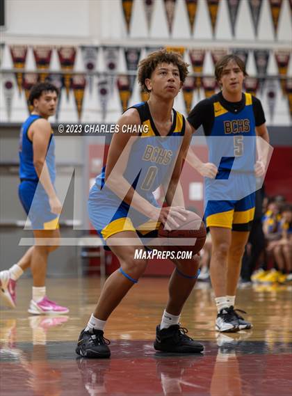 Thumbnail 2 in North vs. Bakersfield Christian (Russ Peterich Viking Tippoff Classic) photogallery.