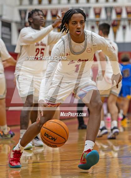 Thumbnail 2 in North vs. Bakersfield Christian (Russ Peterich Viking Tippoff Classic) photogallery.