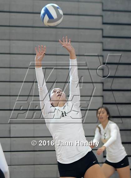 Thumbnail 1 in Archbishop Mitty vs. Walton (Durango Fall Classic) photogallery.