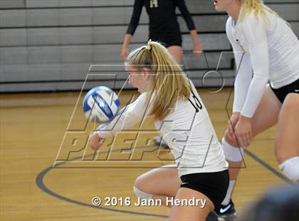 Thumbnail 3 in Archbishop Mitty vs. Walton (Durango Fall Classic) photogallery.
