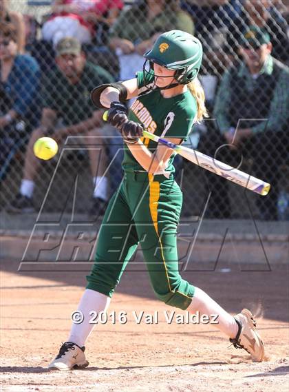 Thumbnail 2 in Pueblo vs. Canyon del Oro photogallery.