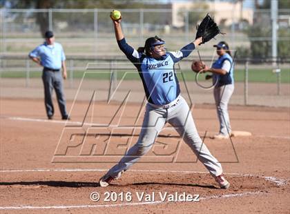 Thumbnail 3 in Pueblo vs. Canyon del Oro photogallery.