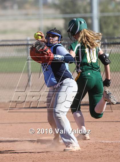 Thumbnail 1 in Pueblo vs. Canyon del Oro photogallery.