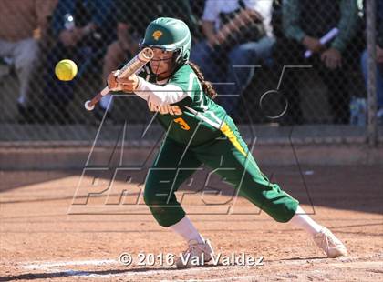Thumbnail 3 in Pueblo vs. Canyon del Oro photogallery.