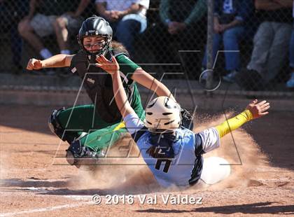 Thumbnail 3 in Pueblo vs. Canyon del Oro photogallery.
