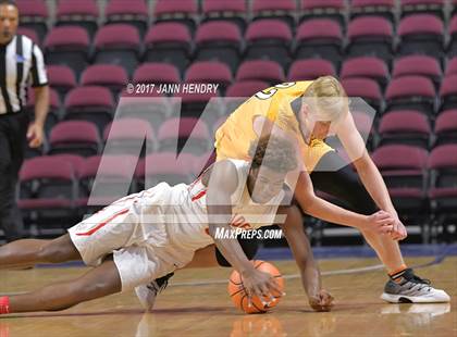 Thumbnail 2 in Clark vs. Pasadena (Tarkanian Classic) photogallery.