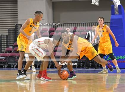Thumbnail 2 in Clark vs. Pasadena (Tarkanian Classic) photogallery.