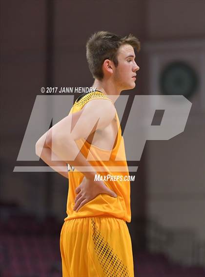 Thumbnail 2 in Clark vs. Pasadena (Tarkanian Classic) photogallery.