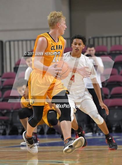 Thumbnail 2 in Clark vs. Pasadena (Tarkanian Classic) photogallery.