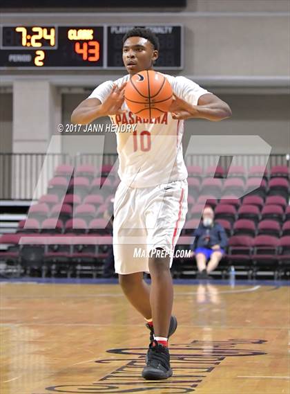 Thumbnail 2 in Clark vs. Pasadena (Tarkanian Classic) photogallery.