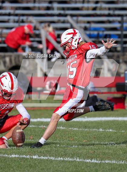Thumbnail 3 in Marlborough @ Hudson (115th Annual Thanksgiving Bowl) photogallery.