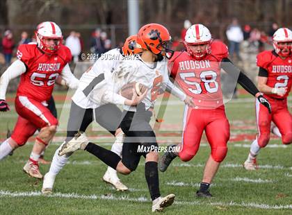 Thumbnail 3 in Marlborough @ Hudson (115th Annual Thanksgiving Bowl) photogallery.