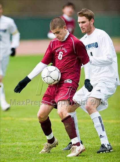 Thumbnail 2 in East Lyme vs Wethersfield (CIAC Class L Final) photogallery.