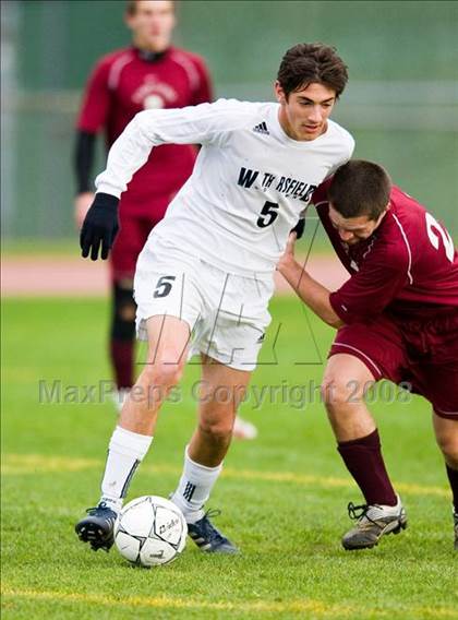 Thumbnail 3 in East Lyme vs Wethersfield (CIAC Class L Final) photogallery.