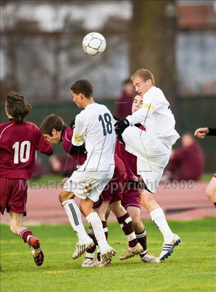 Thumbnail 3 in East Lyme vs Wethersfield (CIAC Class L Final) photogallery.