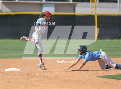 Thumbnail 1 in Esperanza @ Villa Park photogallery.
