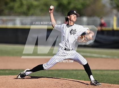 Thumbnail 1 in Clovis West @ Clovis North photogallery.