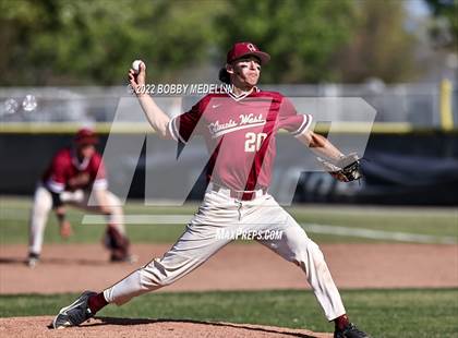 Thumbnail 3 in Clovis West @ Clovis North photogallery.