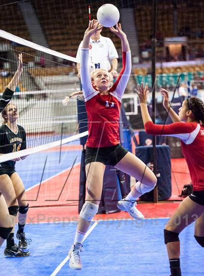 Thumbnail 1 in Arapahoe vs. Eaglecrest (CHSAA 5A Semifinal) photogallery.