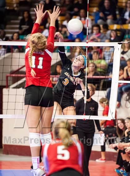 Thumbnail 1 in Arapahoe vs. Eaglecrest (CHSAA 5A Semifinal) photogallery.