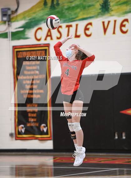 Thumbnail 3 in Regis Jesuit @ Castle View photogallery.