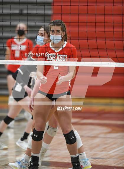 Thumbnail 2 in Regis Jesuit @ Castle View photogallery.