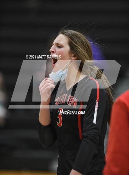 Thumbnail 3 in Regis Jesuit @ Castle View photogallery.