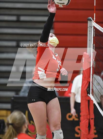 Thumbnail 1 in Regis Jesuit @ Castle View photogallery.