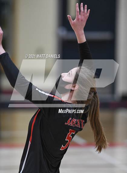 Thumbnail 1 in Regis Jesuit @ Castle View photogallery.