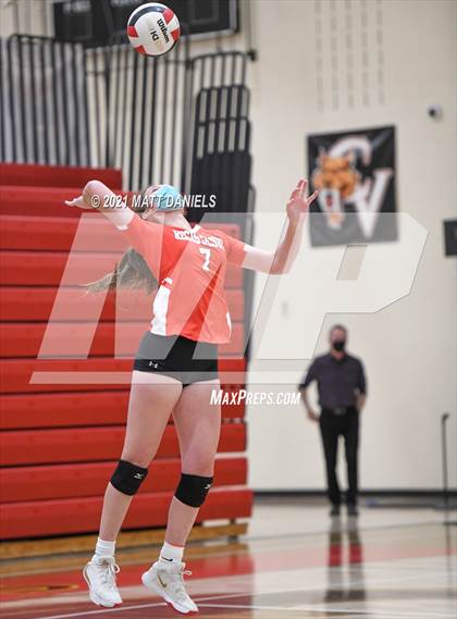 Thumbnail 1 in Regis Jesuit @ Castle View photogallery.