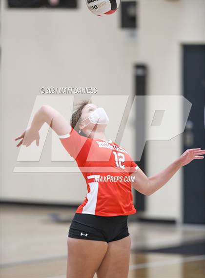Thumbnail 3 in Regis Jesuit @ Castle View photogallery.