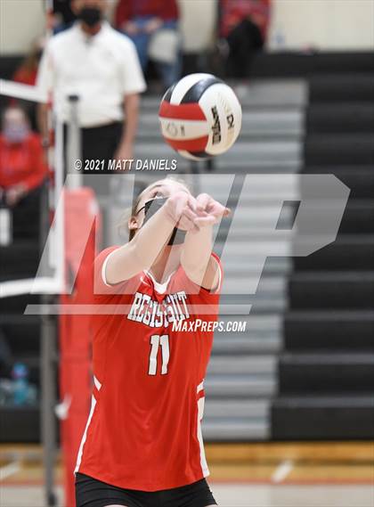 Thumbnail 3 in Regis Jesuit @ Castle View photogallery.