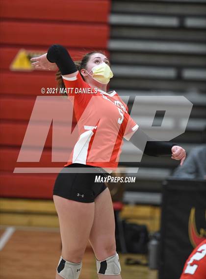 Thumbnail 2 in Regis Jesuit @ Castle View photogallery.