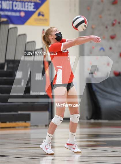 Thumbnail 2 in Regis Jesuit @ Castle View photogallery.