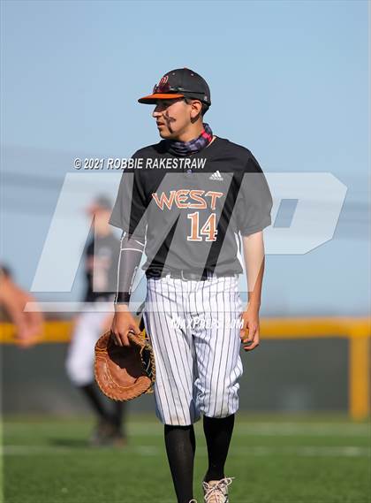 Thumbnail 1 in Crandall @ West Mesquite photogallery.