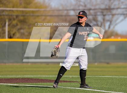 Thumbnail 2 in Crandall @ West Mesquite photogallery.