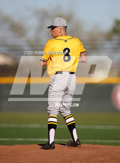 Thumbnail 1 in Crandall @ West Mesquite photogallery.
