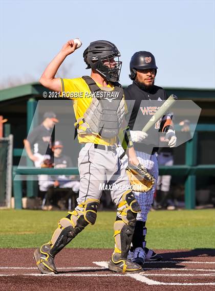 Thumbnail 1 in Crandall @ West Mesquite photogallery.