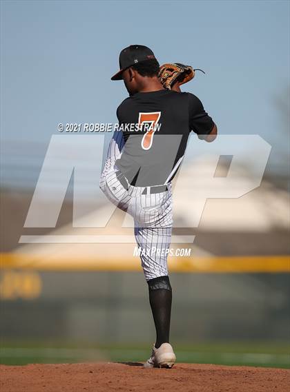 Thumbnail 2 in Crandall @ West Mesquite photogallery.