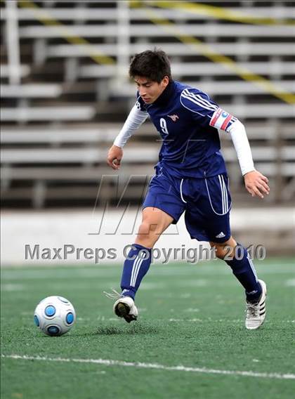Thumbnail 3 in Sachse vs Mansfield Legacy (Garland ISD Tournament) photogallery.
