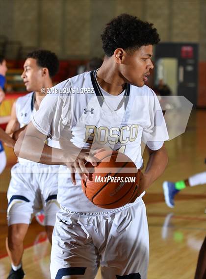 Thumbnail 1 in Los Alamitos vs. St. John Bosco (Nike Extravaganza) photogallery.