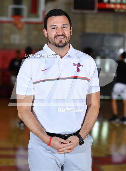 Thumbnail 2 in Los Alamitos vs. St. John Bosco (Nike Extravaganza) photogallery.