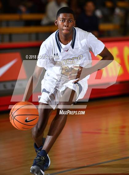 Thumbnail 2 in Los Alamitos vs. St. John Bosco (Nike Extravaganza) photogallery.