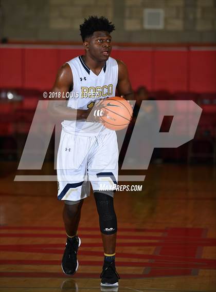 Thumbnail 1 in Los Alamitos vs. St. John Bosco (Nike Extravaganza) photogallery.