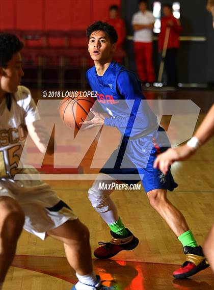 Thumbnail 1 in Los Alamitos vs. St. John Bosco (Nike Extravaganza) photogallery.